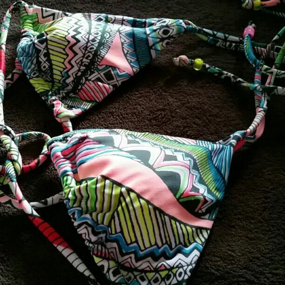 New Victoria's Secret Itsy Triangle bikini top